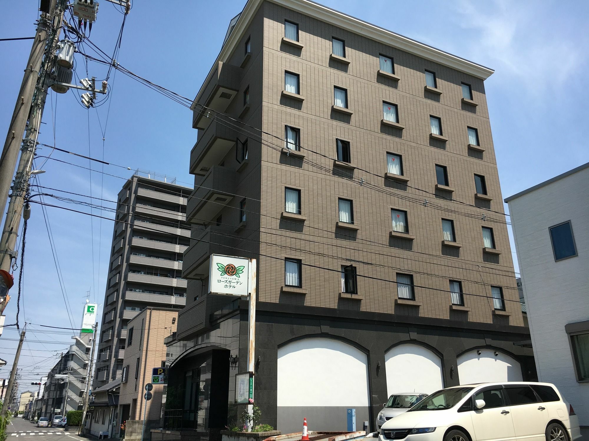 Fukuyama Rose Garden Hotel Exterior foto